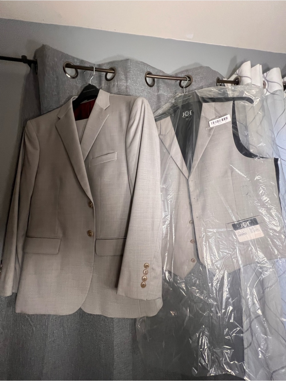 Joseph Abboud Light Gray Men's 3 piece Suit